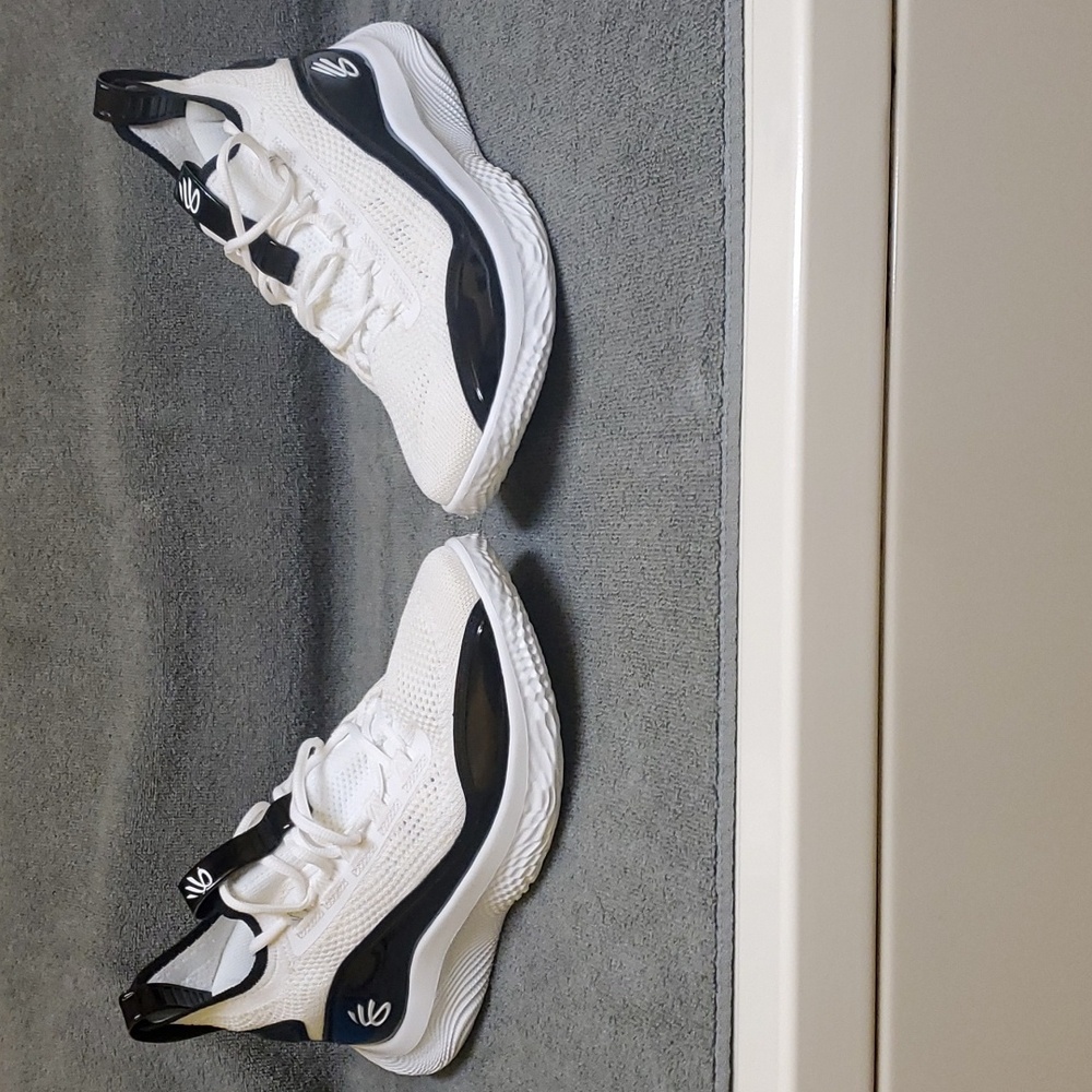 Under Armour Curry Basketball shoe